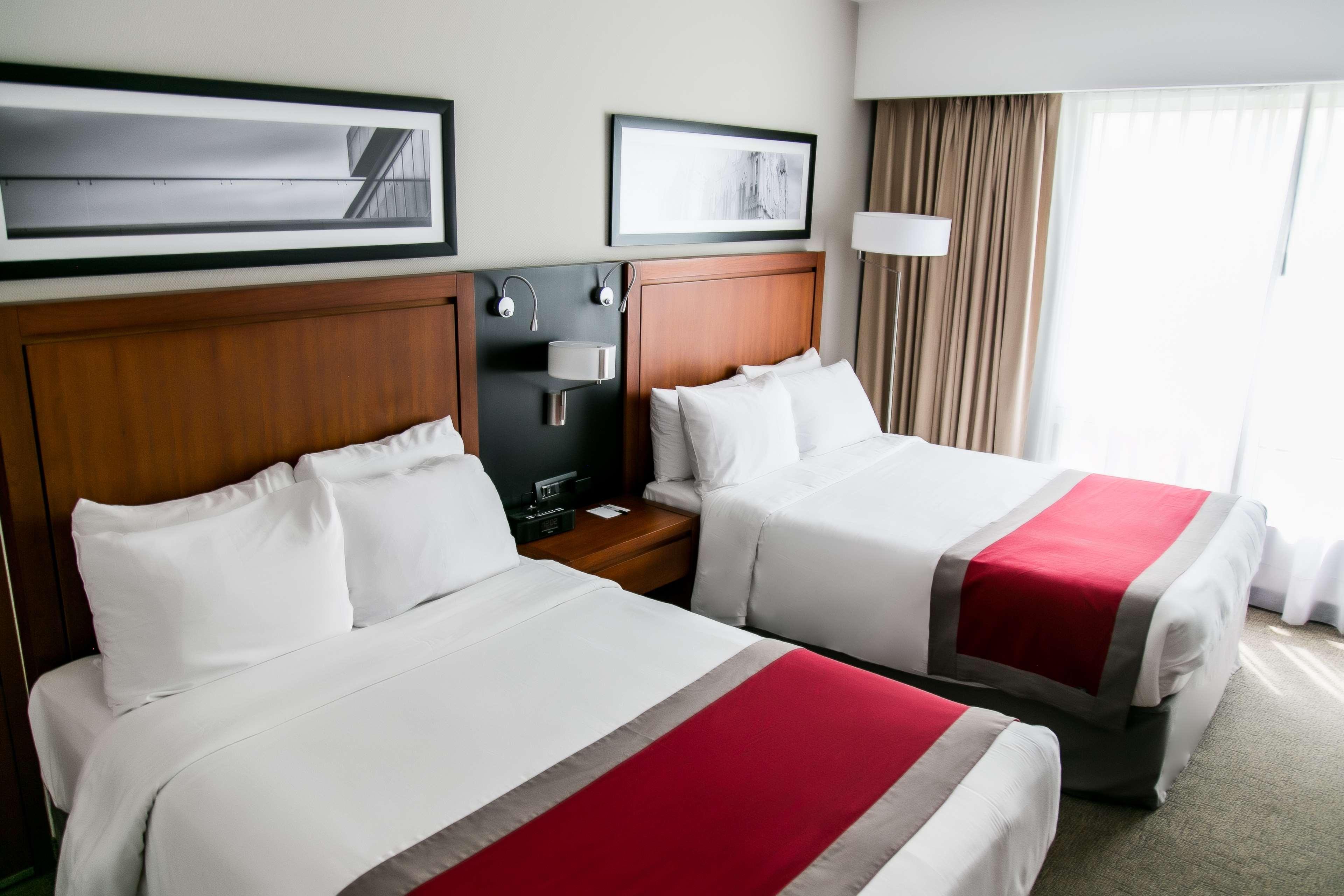 Radisson Poliforum Plaza Hotel Leon Ngoại thất bức ảnh