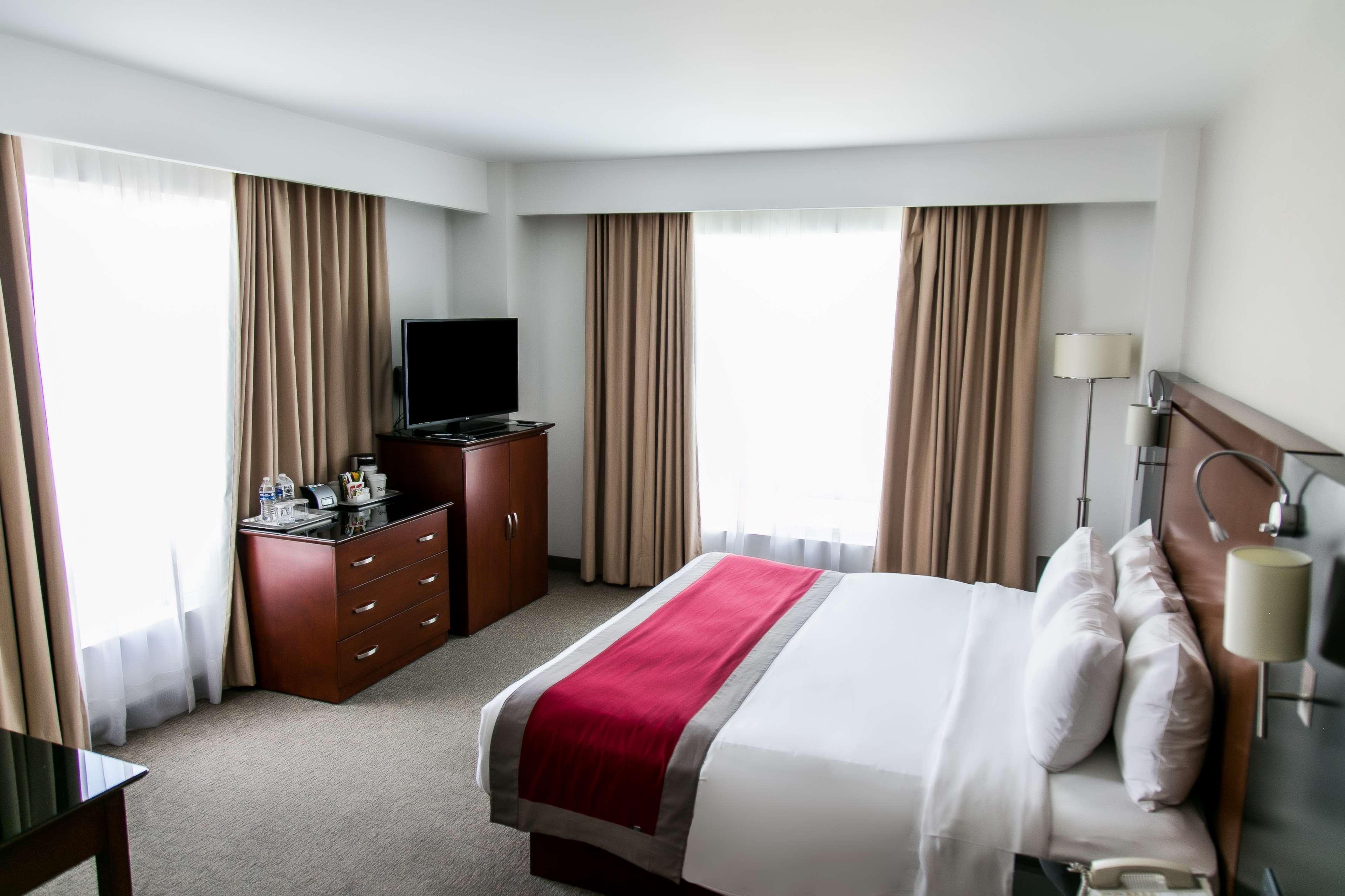Radisson Poliforum Plaza Hotel Leon Ngoại thất bức ảnh